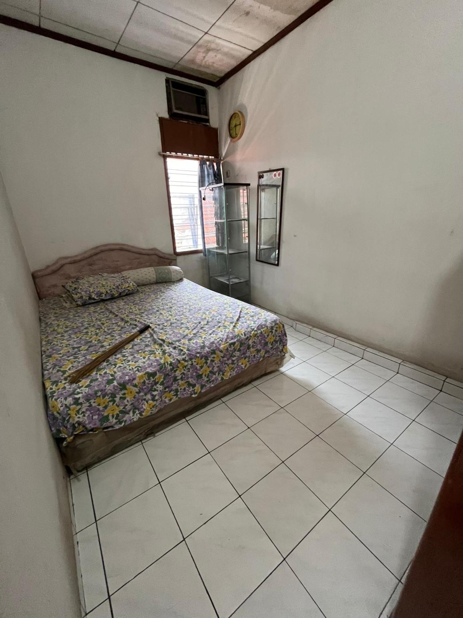 Spot On 94142 Al Fatih Residence Syariah 2 Jakarta Exteriör bild