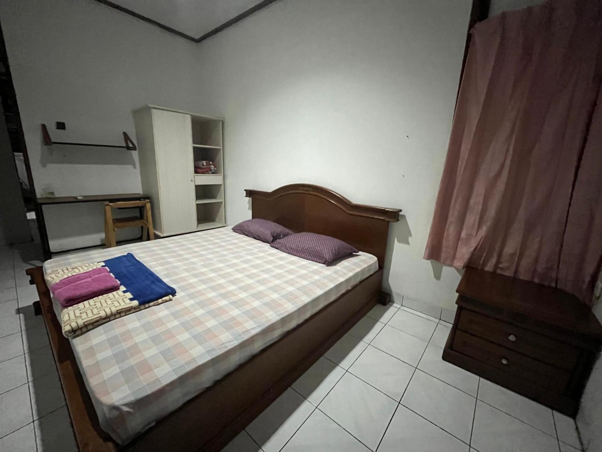 Spot On 94142 Al Fatih Residence Syariah 2 Jakarta Exteriör bild