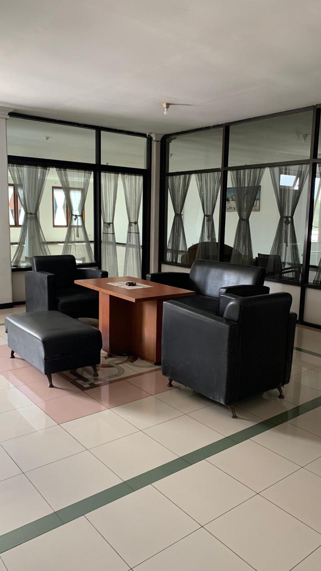 Spot On 94142 Al Fatih Residence Syariah 2 Jakarta Exteriör bild